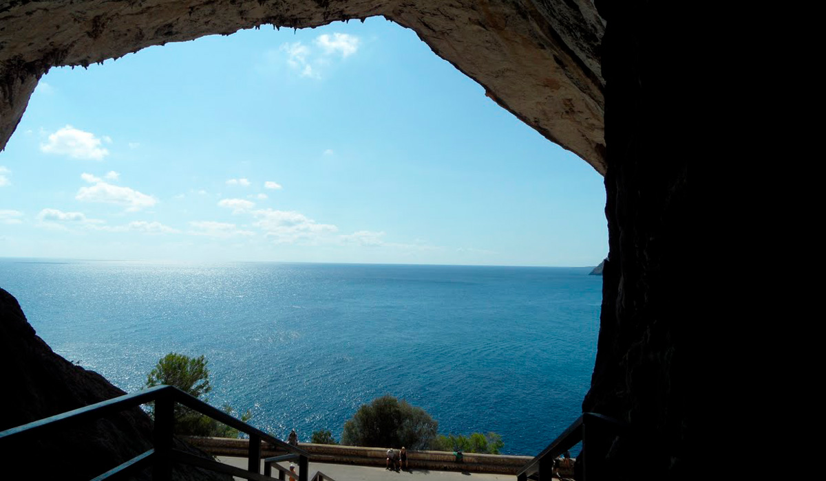 Spektakuläres Tropfstein Höhlensystem – Coves d’Artà auf Mallorca. Ein Ausflugtipp nicht nur bei Regenwetter.