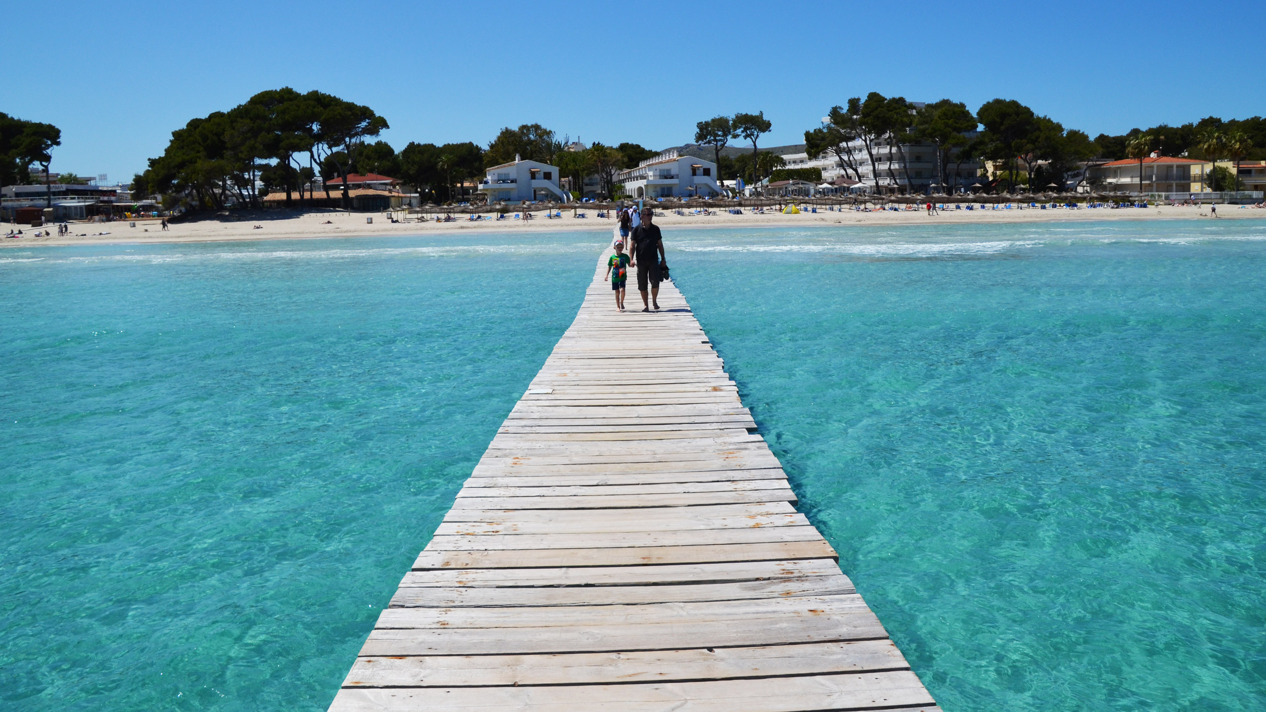Mallorcas schönste Strände. Karibikfeeling im Spanienurlaub. Tipps für die schönsten Traumstrände auf Mallorca.